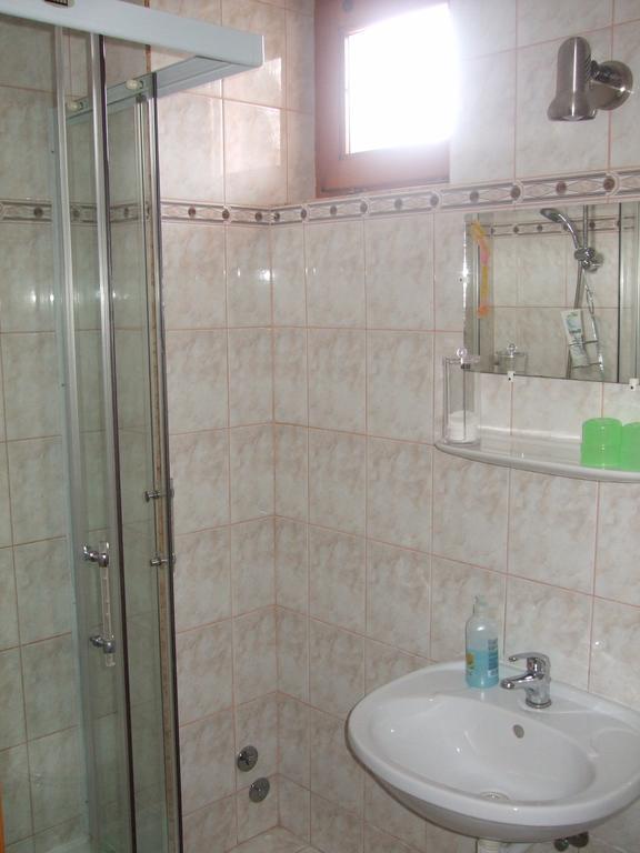 Timarhaz Panzio Bed & Breakfast Szeged Room photo
